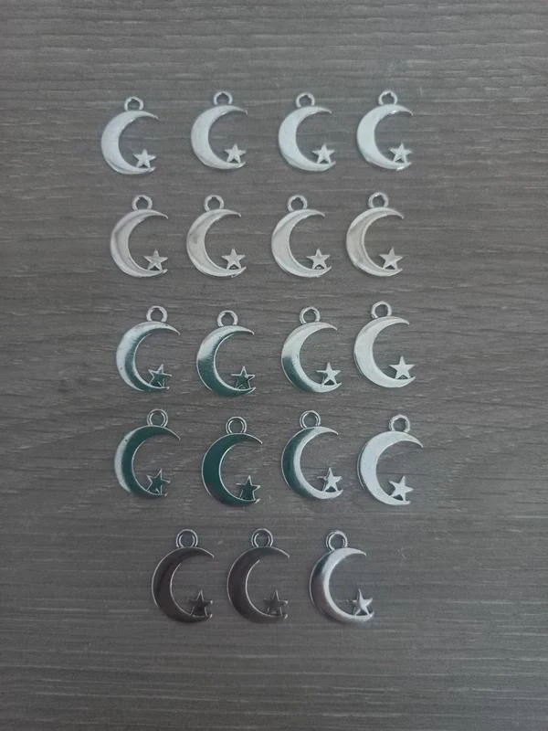 Lot De Pendentifs "Lune Et Etoile"